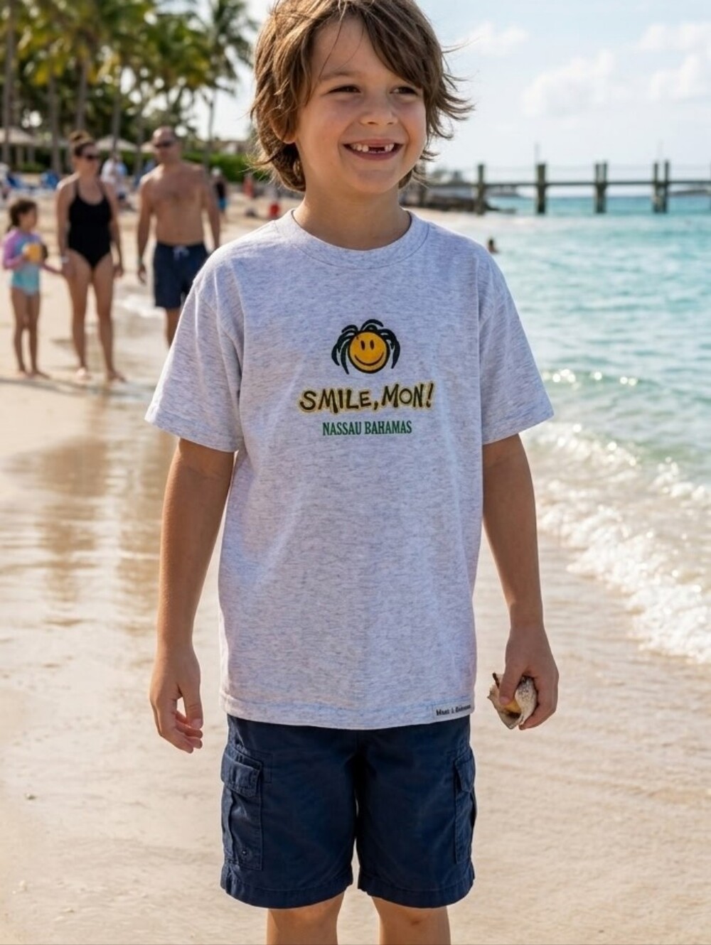 Nassau Bahamas Souvenir T-Shirt Kids S Gray Embroidered Smiley Face Unisex